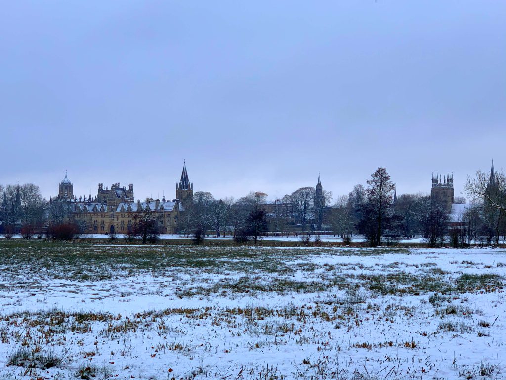 牛津雪景